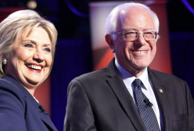 Клинтон и Сандерс обсудят ход избирательной кампании во вторник